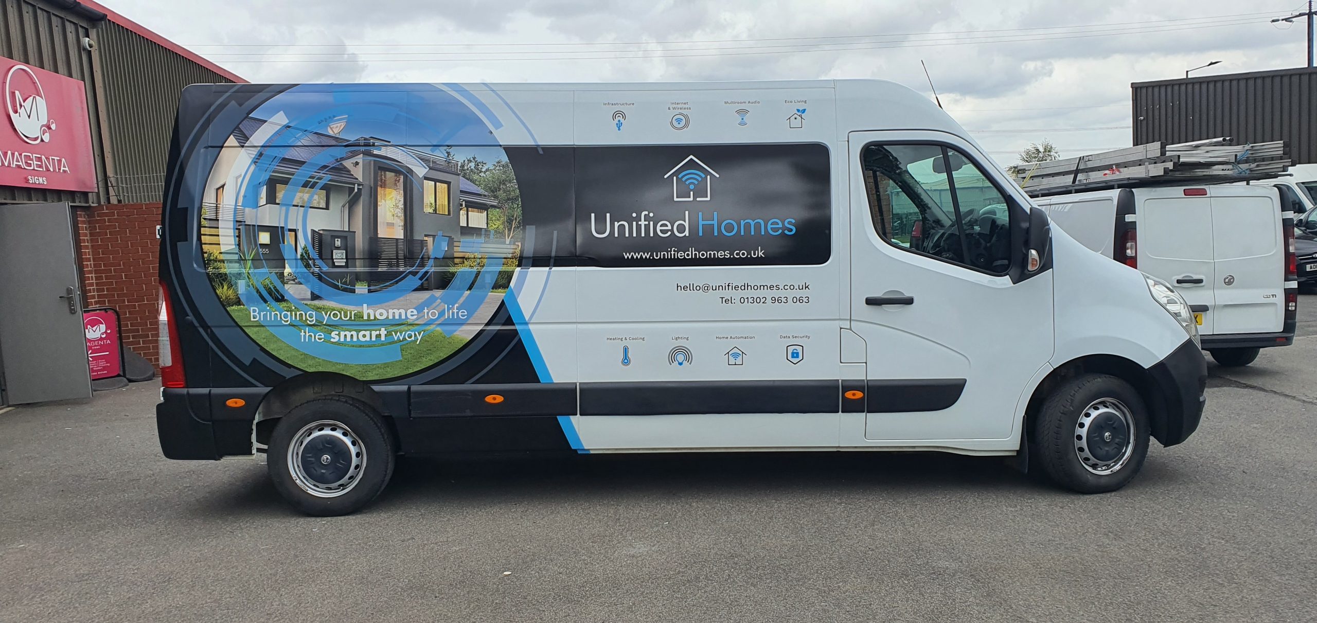 bus wrapping services